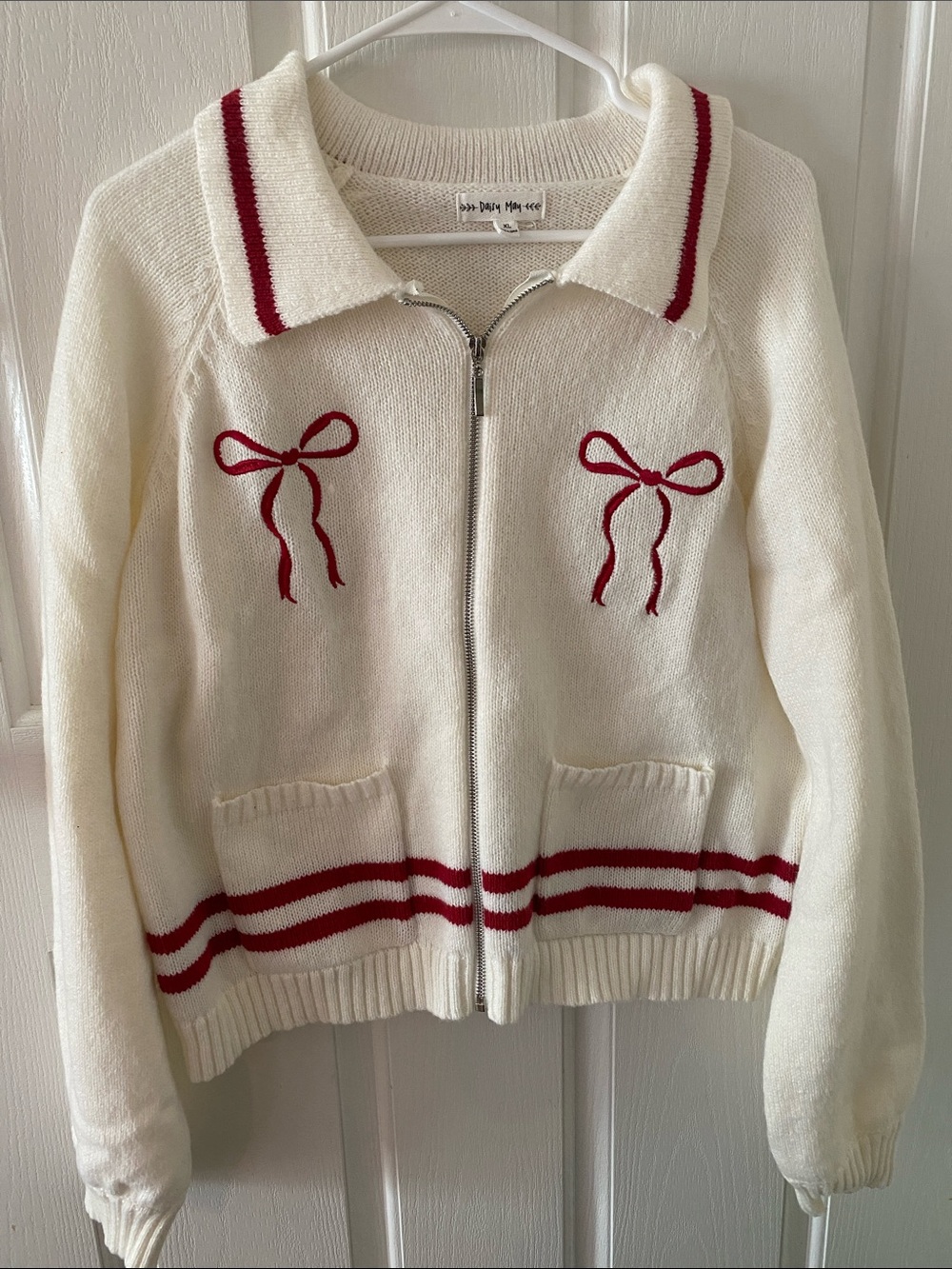 Cream Zip-Front Cardigan with Red Bow Embroidery